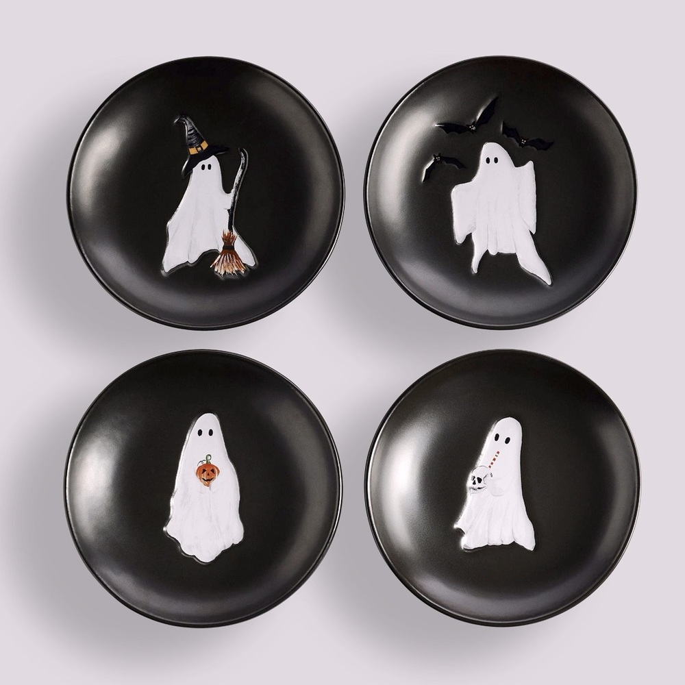 Pottery Barn Halloween App Plates #ScarySquad